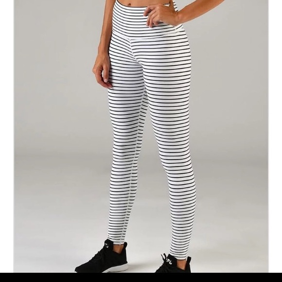 Glyder Black And White Stripe Leggings 